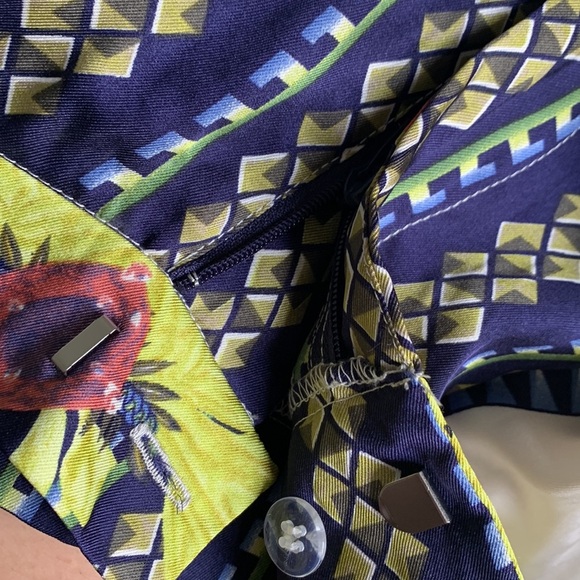 NWT Print satiny shorts - Picture 8 of 14